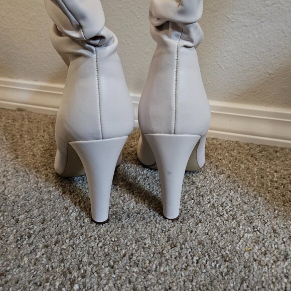 just fab Starlet Slouchy Heeled Bootie - Picture 3 of 5